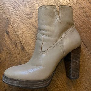 Lucky Platform Booties